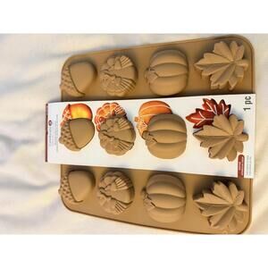 Silicone Cakelet Mold Fall Acorn Pumpkin Turkey Maple Leaf Celebrate It